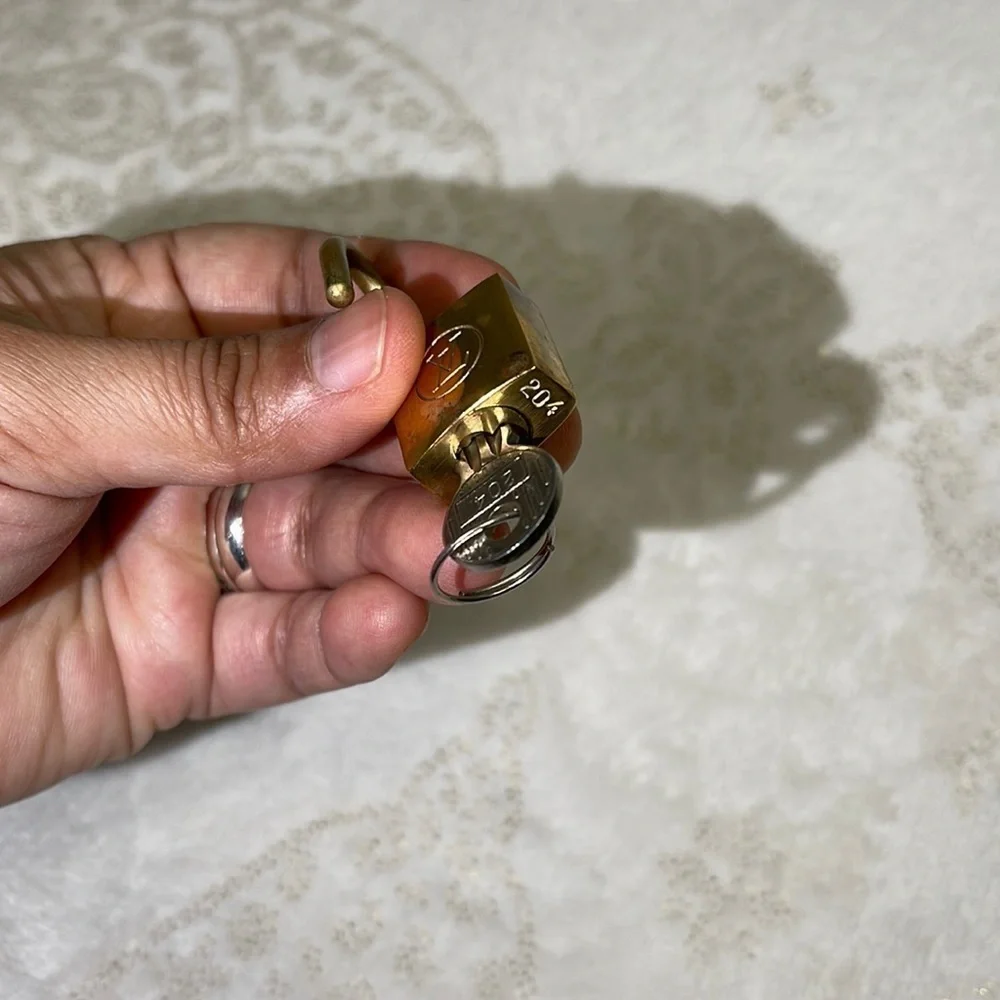 LOUIS VUITTON vintage lock set in #204 - Picture 3 of 10